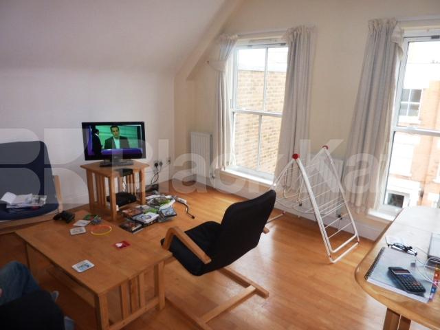 			NEW INSTRUCTION, 2 Bedroom, 1 bath, 1 reception Flat			 Hargrave Road, ARCHWAY